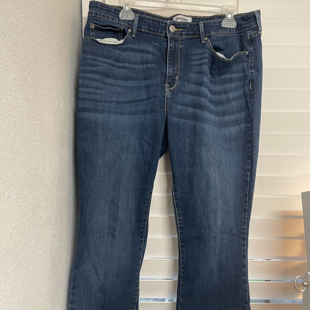 Denizen from Levi's Dark Blue Straight Leg Jeans
